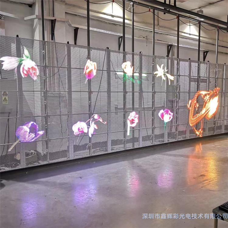 LED格柵屏.jpg LED格柵屏.jpg